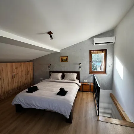 Apartment Johnny